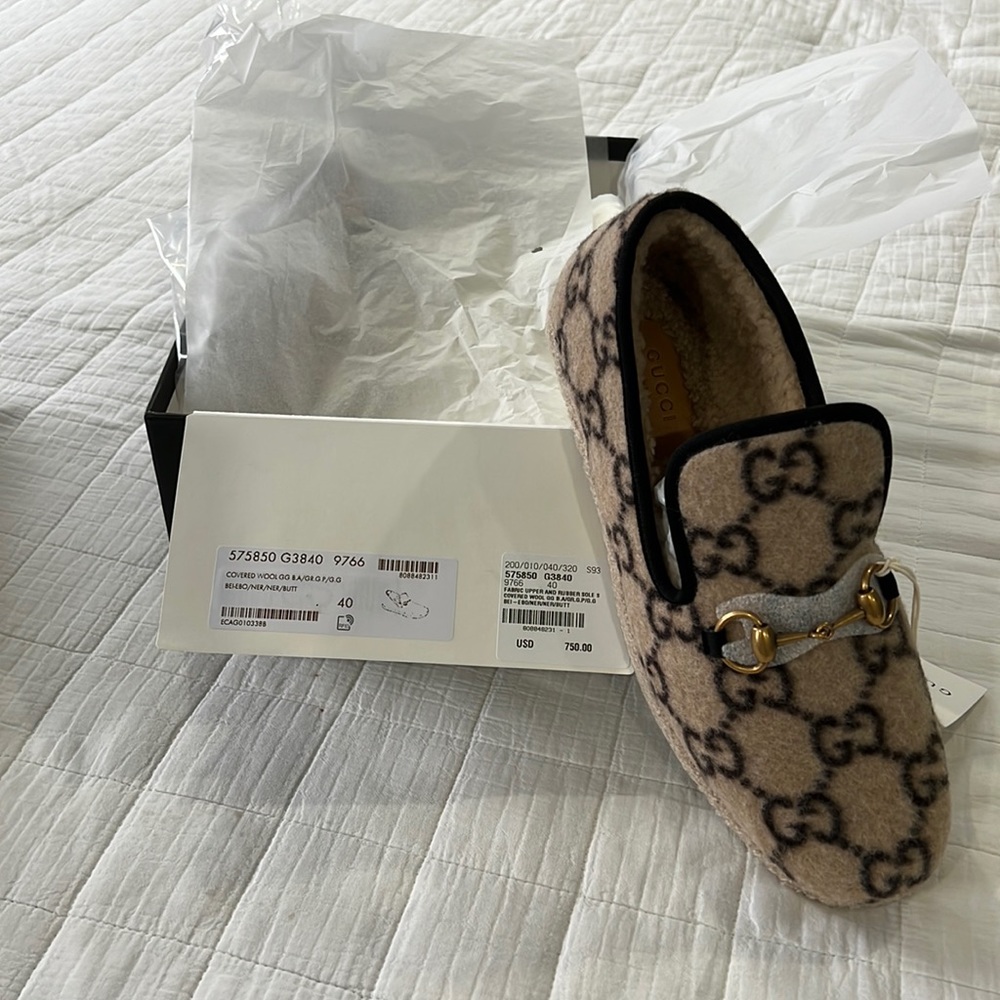 BNIB Gucci Fria Loafers
